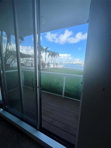 2841 NE 163 Street 102, North Miami Beach, FL 33160