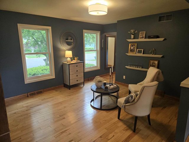 705 Poplar Way, Verona, WI 53593