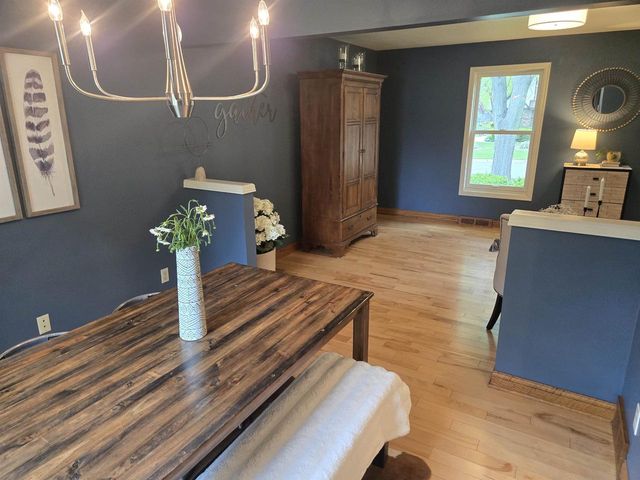 705 Poplar Way, Verona, WI 53593