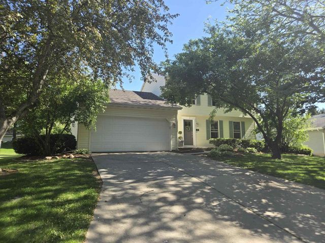 705 Poplar Way, Verona, WI 53593