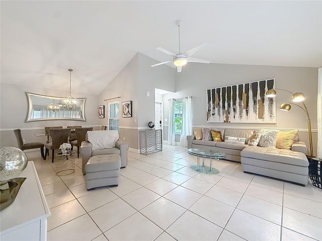 2427 SW 20TH COURT, Ocala, FL 34471