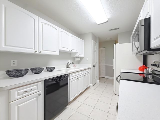 2427 SW 20TH COURT, Ocala, FL 34471