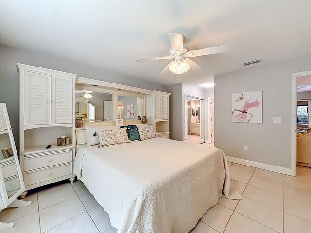 2427 SW 20TH COURT, Ocala, FL 34471