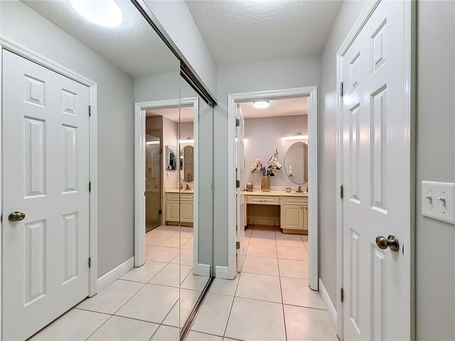 2427 SW 20TH COURT, Ocala, FL 34471