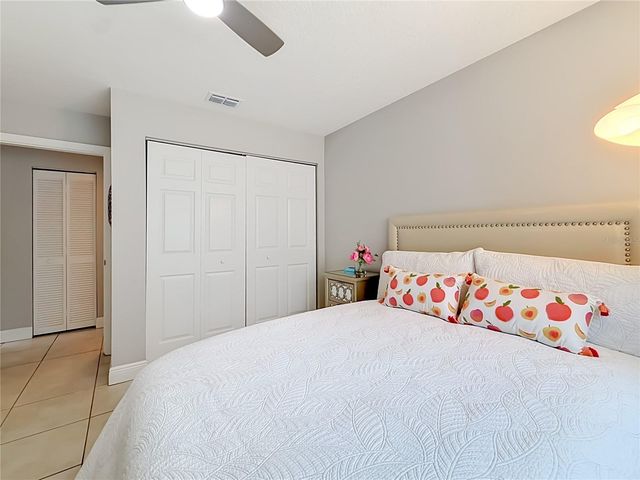 2427 SW 20TH COURT, Ocala, FL 34471