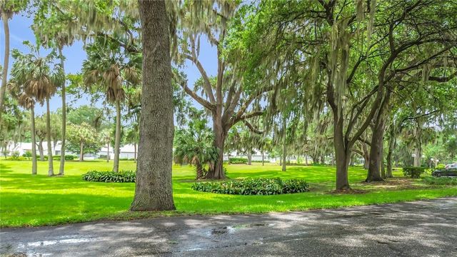 2427 SW 20TH COURT, Ocala, FL 34471