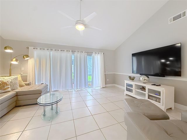 2427 SW 20TH COURT, Ocala, FL 34471