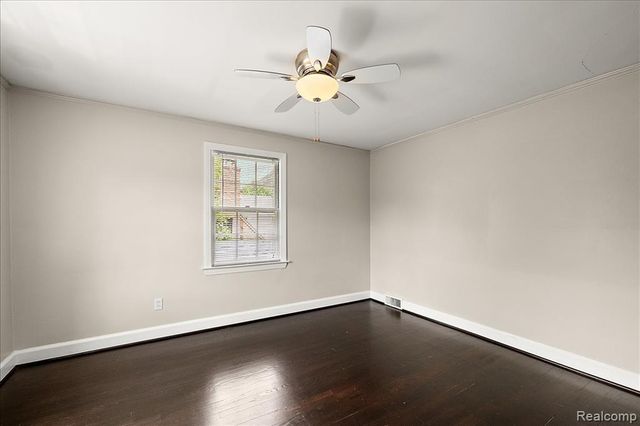 1051 Devonshire Road, Grosse Pointe, MI 48230
