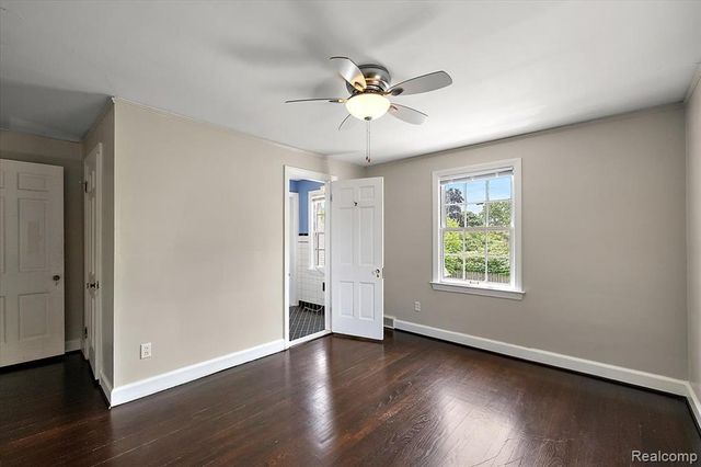 1051 Devonshire Road, Grosse Pointe, MI 48230