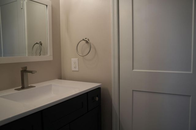 84 WOODLAKE DR, Marlton, NJ 08053