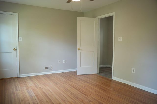 84 WOODLAKE DR, Marlton, NJ 08053