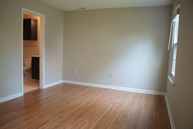 84 WOODLAKE DR, Marlton, NJ 08053