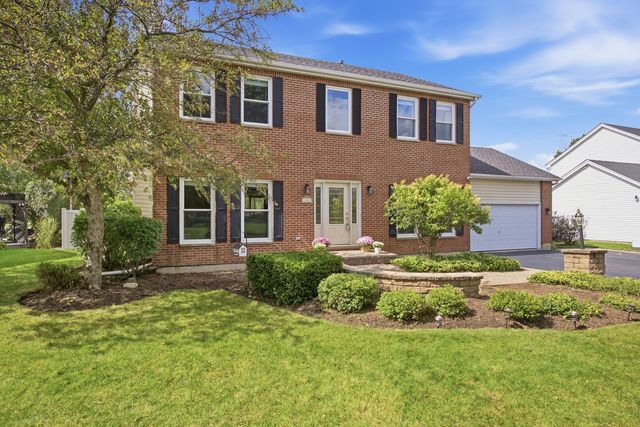 452 Spring Ridge Drive, Crystal Lake, IL 60012