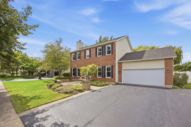 452 Spring Ridge Drive, Crystal Lake, IL 60012