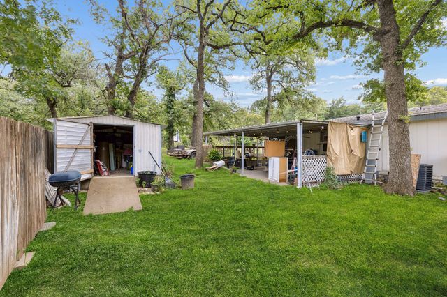 1454 Forrest Trail, Azle, TX 76020
