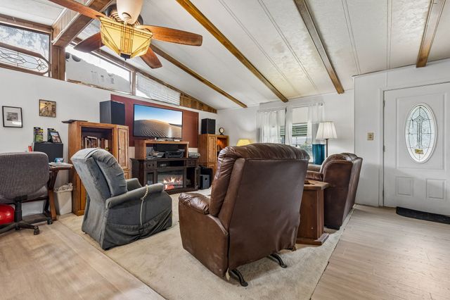 1454 Forrest Trail, Azle, TX 76020
