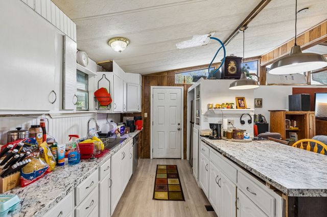 1454 Forrest Trail, Azle, TX 76020