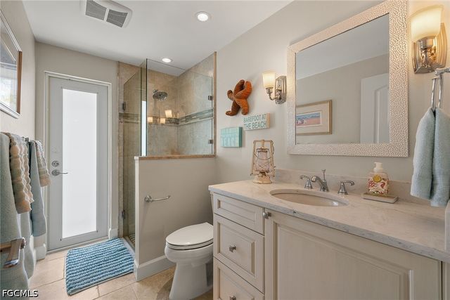 1674 Sabal Palm DR, Sanibel, FL 33957