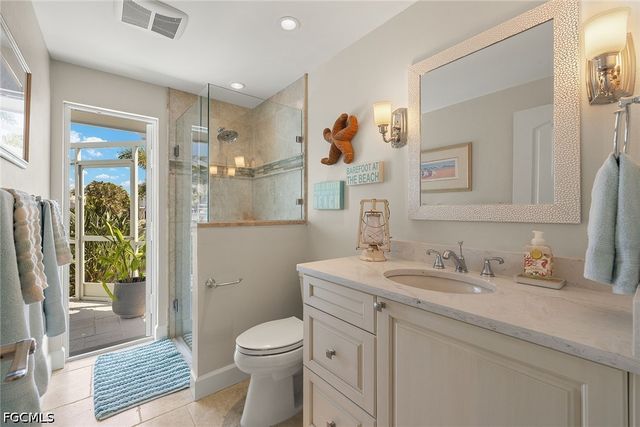 1674 Sabal Palm DR, Sanibel, FL 33957
