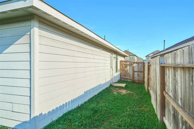 18598 Cepagatti Drive, New Caney, TX 77357