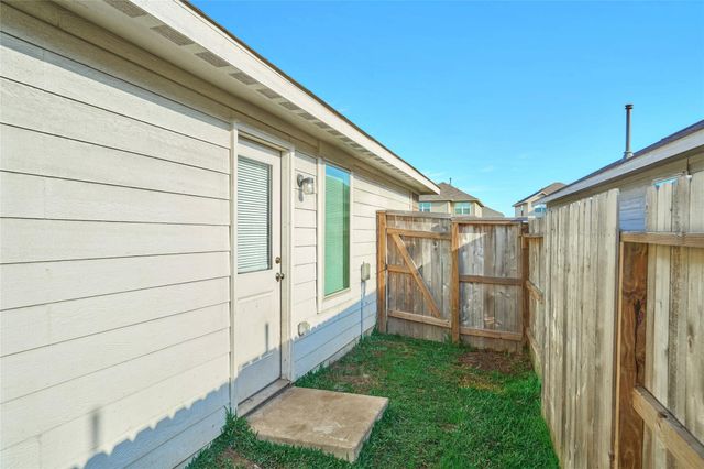 18598 Cepagatti Drive, New Caney, TX 77357