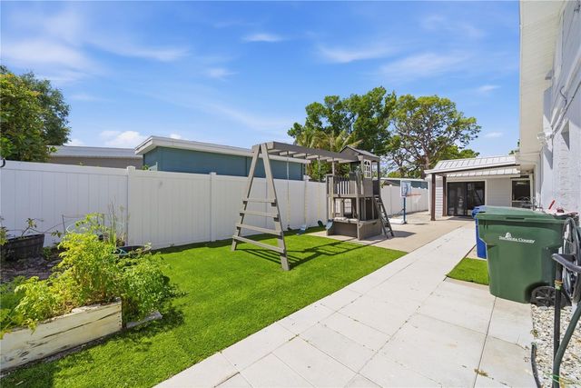 1057 WILLIS AVENUE, Sarasota, FL 34232
