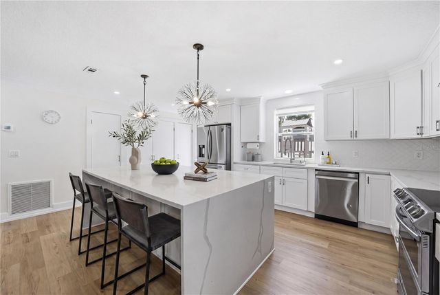 1057 WILLIS AVENUE, Sarasota, FL 34232