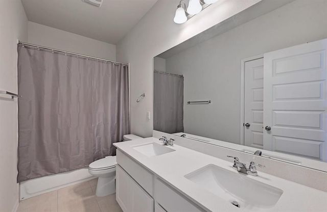 156 Gray Wolf DR, San Marcos, TX 78666