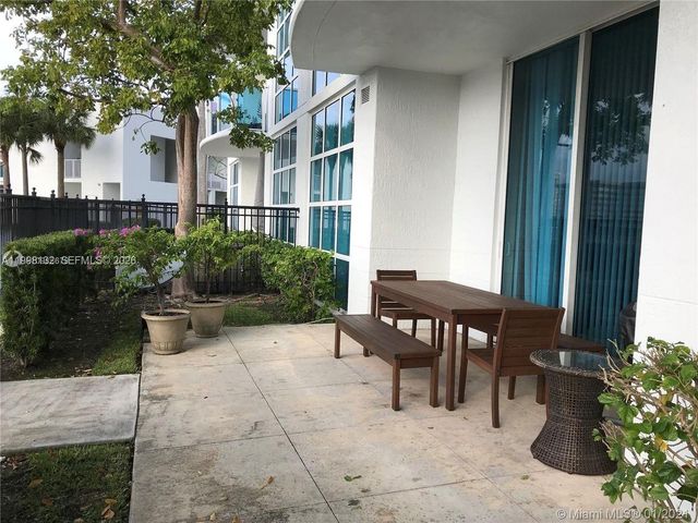 1945 S Ocean Dr M2, Hallandale Beach, FL 33009