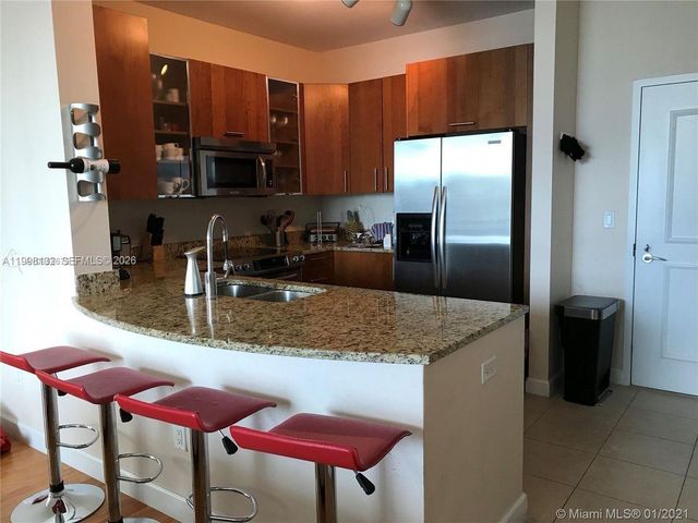 1945 S Ocean Dr M2, Hallandale Beach, FL 33009