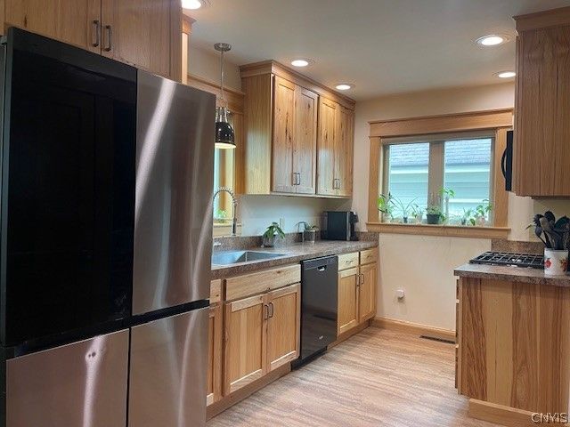 700 Elm Street, Rome, NY 13440