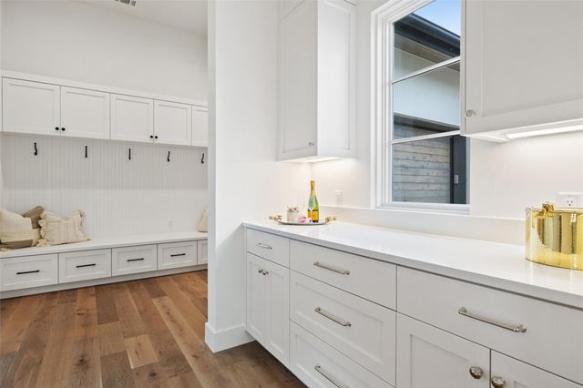 17212 MORNING GROVE LN, Austin, TX 78738