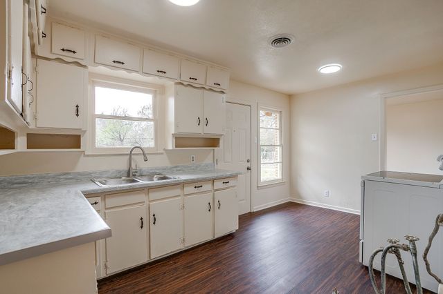 4315 Mackey Drive, North Richland Hills, TX 76180