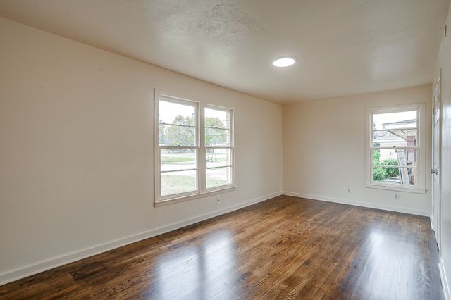 4315 Mackey Drive, North Richland Hills, TX 76180