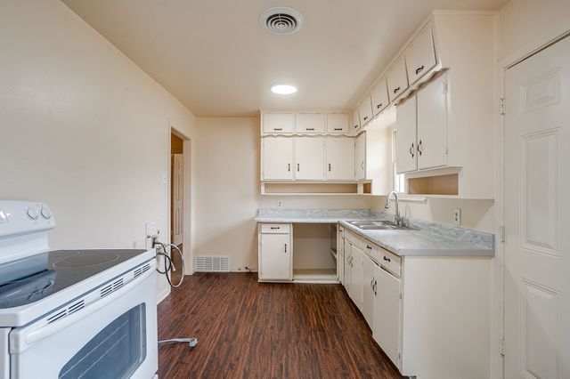 4315 Mackey Drive, North Richland Hills, TX 76180