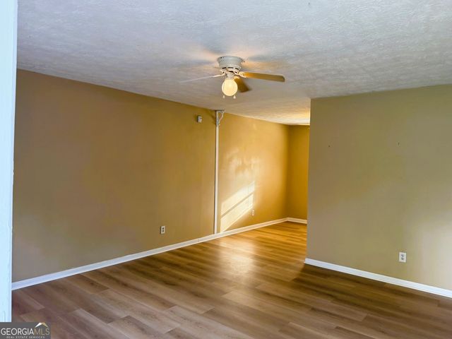 1345 Labelle Street, Jonesboro, GA 30238