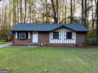 1345 Labelle Street, Jonesboro, GA 30238