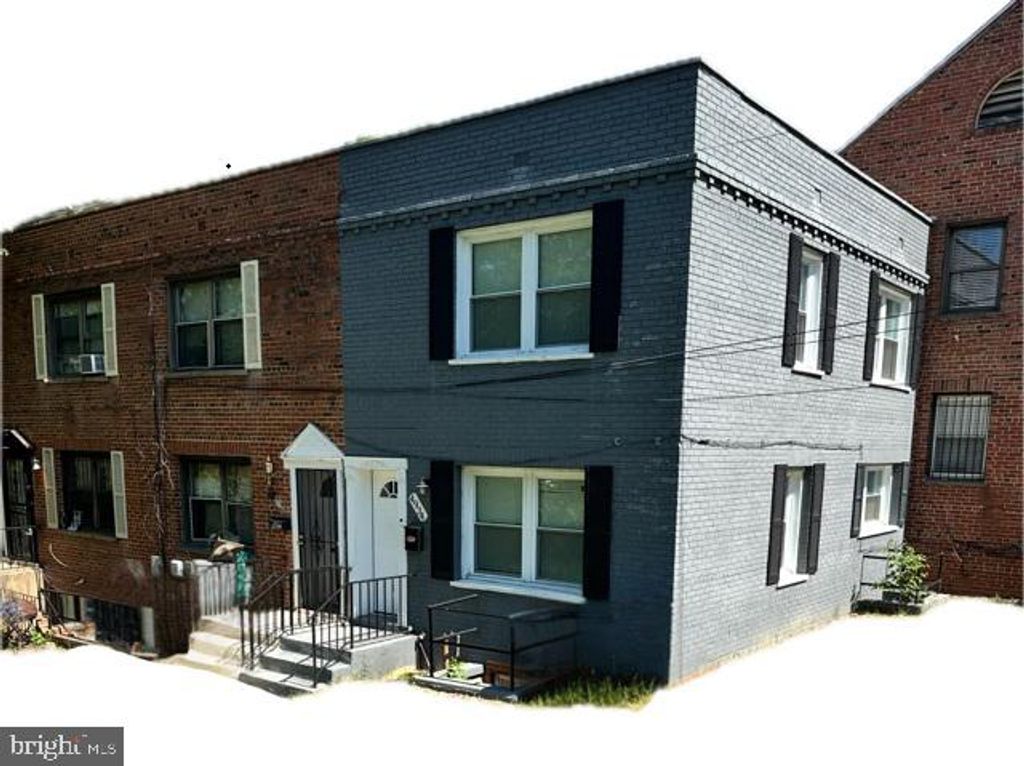 4934 JUST ST NE, Washington, DC 20019