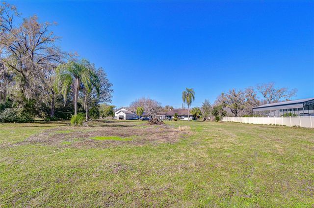 6608 WISTERIA LOOP, Land O Lakes, FL 34638