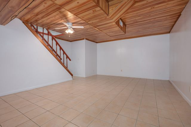 313 Hollywood Dr, Old Hickory, TN 37138