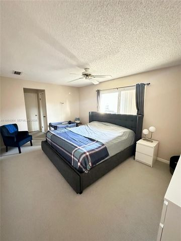 4801 NW 13th Ave, Deerfield Beach, FL 33064