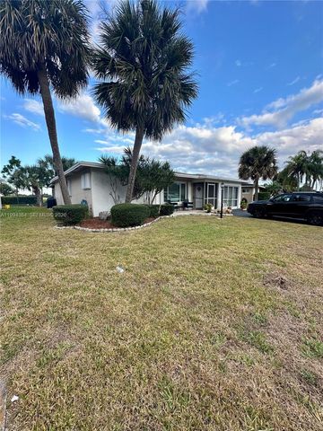 4801 NW 13th Ave, Deerfield Beach, FL 33064