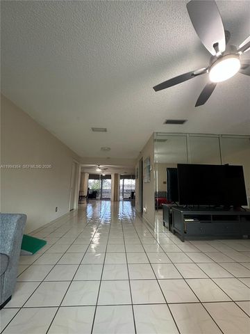 4801 NW 13th Ave, Deerfield Beach, FL 33064