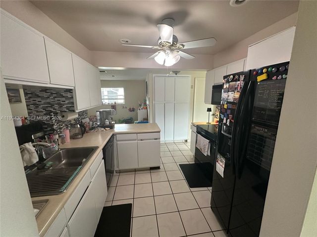 4801 NW 13th Ave, Deerfield Beach, FL 33064