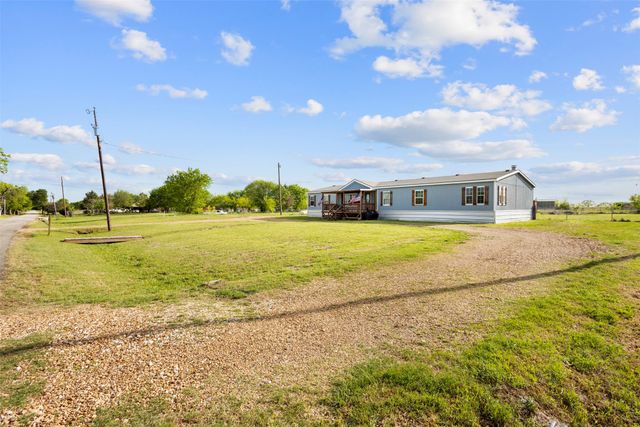 335 County Road 2100, Corsicana, TX 75110