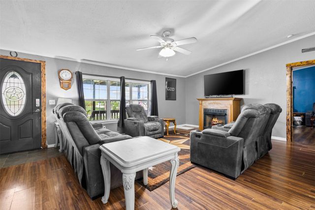 335 County Road 2100, Corsicana, TX 75110