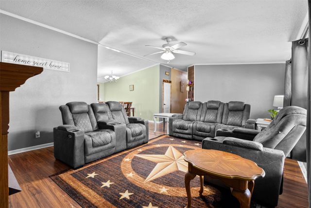 335 County Road 2100, Corsicana, TX 75110