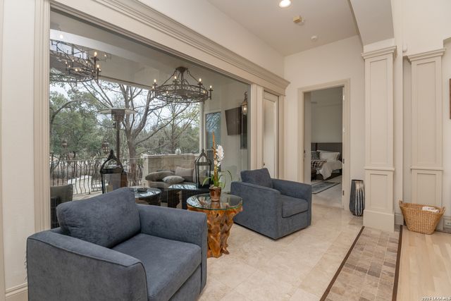72 ETON GREEN CIR, San Antonio, TX 78257