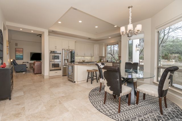 72 ETON GREEN CIR, San Antonio, TX 78257