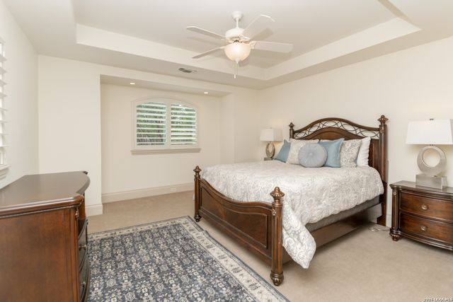 72 ETON GREEN CIR, San Antonio, TX 78257